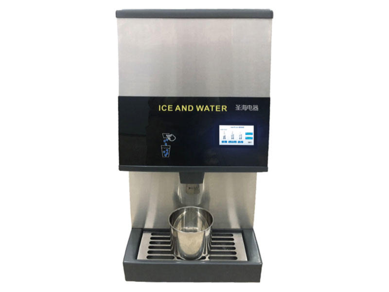 Ice & Water Machine